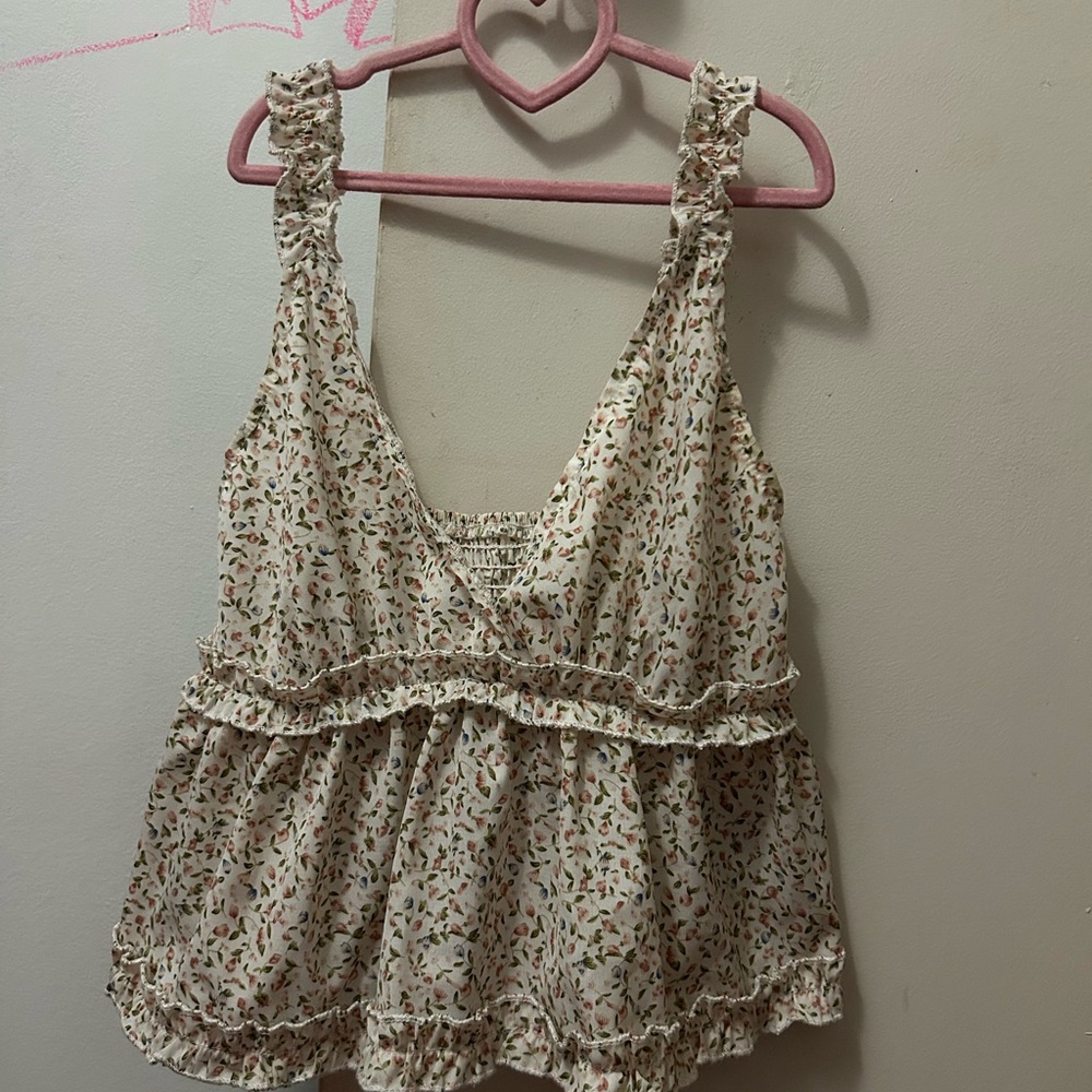 Floral Cream Sleeveless Top